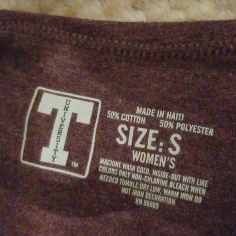 Shirt - Picture 3 of 3